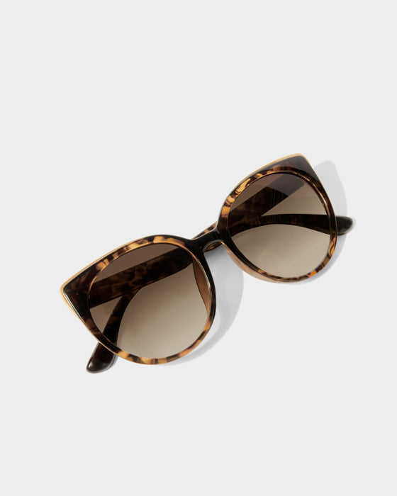 “Amalfi" Sunglasses by Katie Loxton