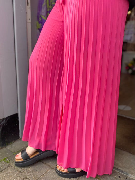 The Pleated Palazzo Trousers - Fuchsia Pink
