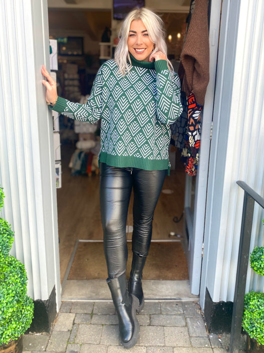 Leather best sale effect trousers