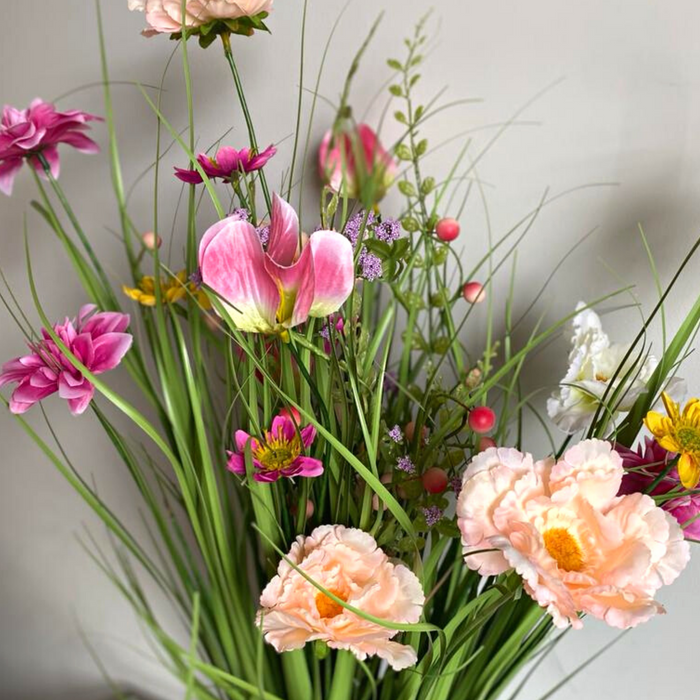 Honey Bee Everlasting Bouquets Artificial Flowers Bouquet